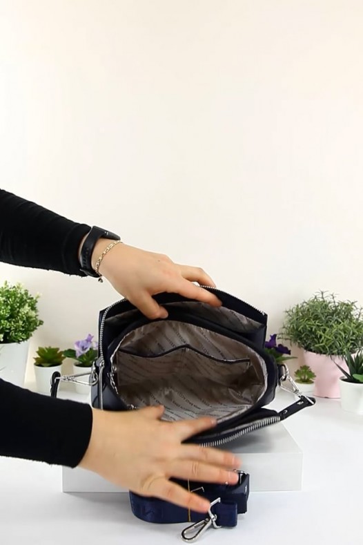 Lacivert Orta Boy Günlük Kadın Çapraz Askılı Omuz Çantası İthal Kaliteli Suni Deri Çok Gözlü 5441