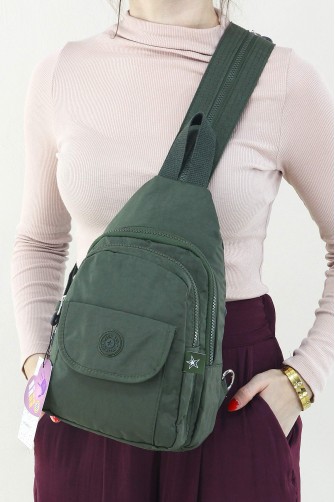 Yeşil Kadın Göğüs ve Sırt Çantası Krinkıl Kumaş Çok Gözlü Bölmeli Fermuarlı İçi Astarlı 5304