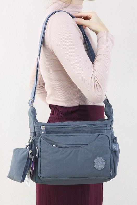 Gri Kadın Çapraz Askılı Postacı Omuz Çantası Krinkıl Kumaş Çok Gözlü Bölmeli Fermuarlı Astarlı 5313