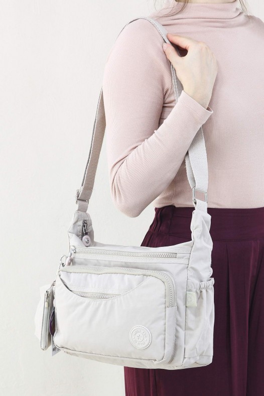 Krem Kadın Çapraz Askılı Postacı Omuz Çantası Krinkıl Kumaş Çok Gözlü Bölmeli Fermuarlı Astarlı 5313