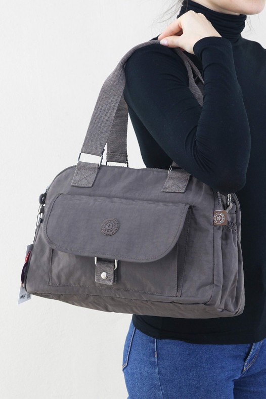 Vizon Kadın Çapraz Askılı Kol Omuz Çantası Krinkıl Kumaş Çok Gözlü Bölmeli Fermuarlı Astarlı 5320