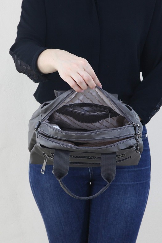 Gri Kadın Çapraz Askılı El Omuz Çantası Su Geçirmez Saten Kumaş Çok Gözlü Fermuarlı Astarlı 5330