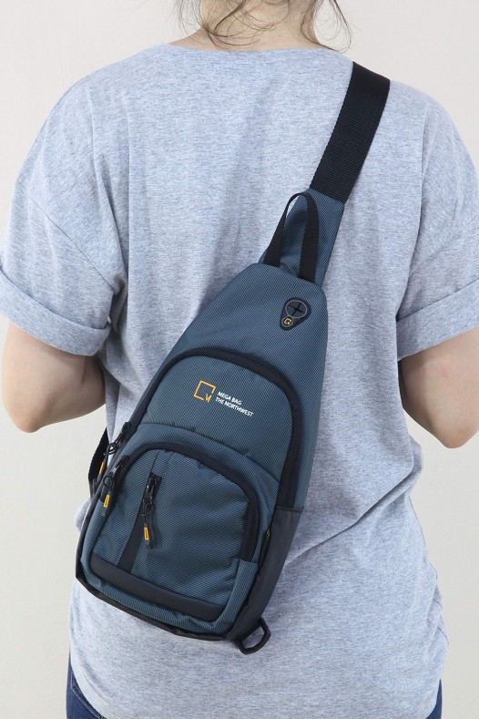 Füme Kadın Göğüs Çantası Su Geçirmez İmperteks Kumaş Çok Gözlü Bölmeli Fermuarlı İçi Astarlı 5334