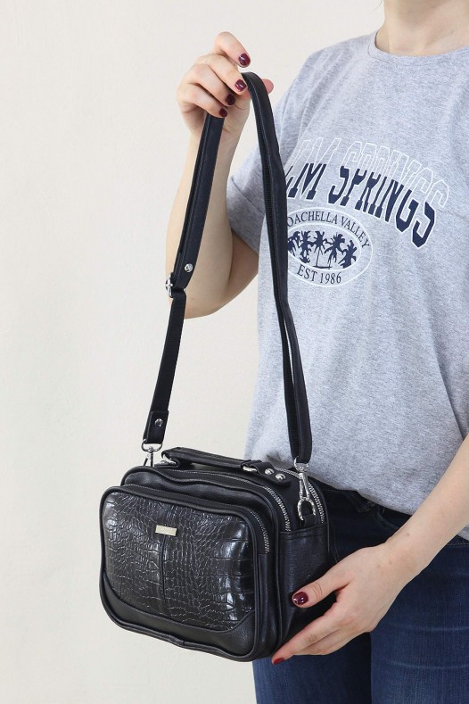 Siyah Kroko Desen Kadın Çapraz Askılı El Omuz Çantası Suni Deri 4 Gözlü Bölmeli Fermuarlı İçi Astarlı 5342