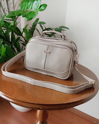 Açık Vizon Kadın Çapraz Askılı El Omuz Çantası Suni Deri 4 Gözlü Bölmeli Fermuarlı İçi Astarlı 5342