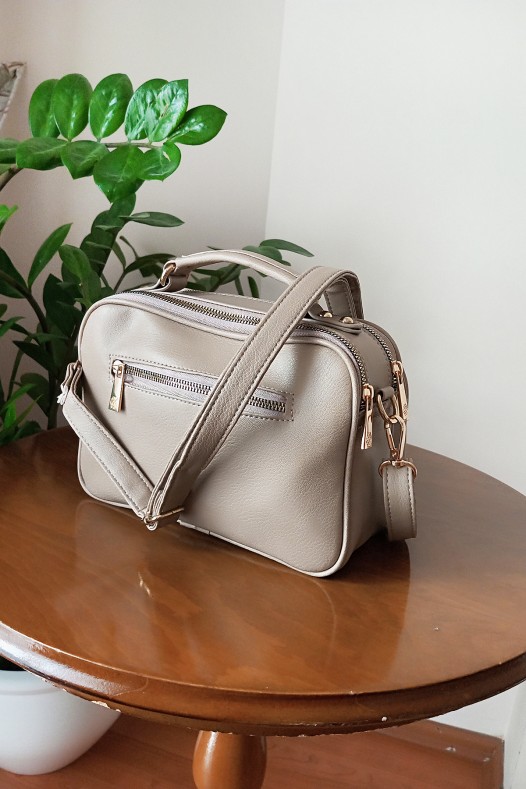 Açık Vizon Kadın Çapraz Askılı El Omuz Çantası Suni Deri 4 Gözlü Bölmeli Fermuarlı İçi Astarlı 5342