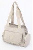 Bej Orta Boy Günlük Kadın Çapraz Askılı Omuz Çantası Su Geçirmez İthal Krinkıl Kumaş Çok Gözlü 5380