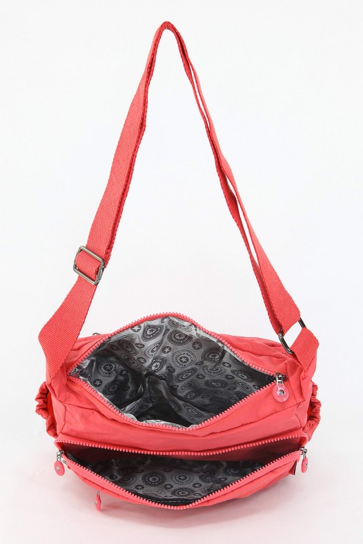 Yavru Ağzı Orta Boy Günlük Kadın Çapraz Postacı Omuz Çantası Su Geçirmez İthal Krinkıl Kumaş 5384