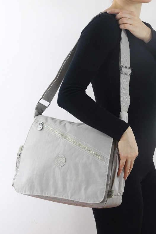 Bej A4 Laptop Büyük Boy Günlük Kadın Çapraz Askılı Postacı Omuz Çantası Su Geçirmez Krinkıl 5431