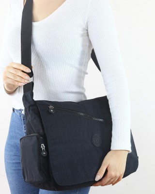 Siyah A4 Laptop Büyük Boy Günlük Kadın Çapraz Askılı Postacı Omuz Çantası Su Geçirmez Krinkıl 5431