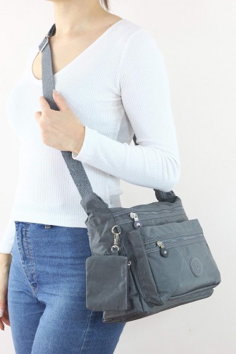 Gri Orta Boy Günlük Kadın Çapraz Askılı Postacı Omuz Çantası Su Geçirmez Krinkıl Çok Gözlü 5435