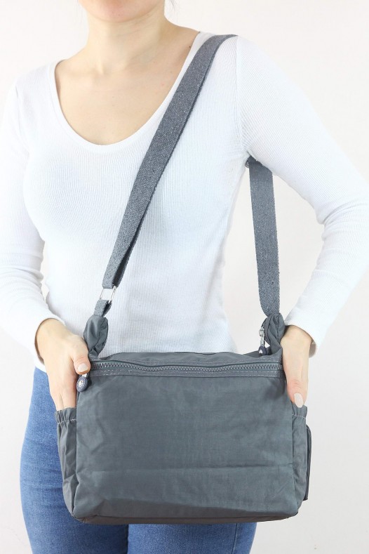 Gri Orta Boy Günlük Kadın Çapraz Askılı Postacı Omuz Çantası Su Geçirmez Krinkıl Çok Gözlü 5435