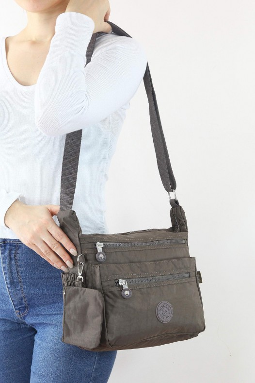 Vizon Orta Boy Günlük Kadın Çapraz Askılı Postacı Omuz Çantası Su Geçirmez Krinkıl Çok Gözlü 5435