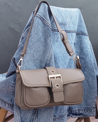 Vizon Orta Boy Günlük Kadın Çapraz Askılı Kol Omuz Çantası İthal Kaliteli Suni Deri Astarlı 5451