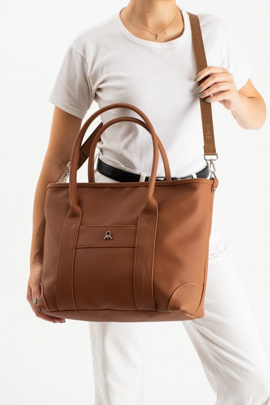 Taba Büyük Boy Günlük Kadın Kol ve Omuz Çantası Lakost Deri Üç Gözlü Fermuarlı Astarlı 5452