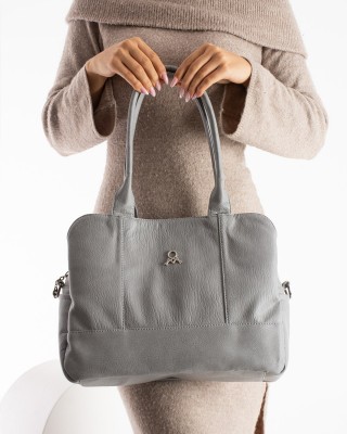 Açık Gri Orta Boy Günlük Kadın Çapraz Askılı Kol Omuz Çantası İthal Kaliteli Suni Deri Astarlı 5453
