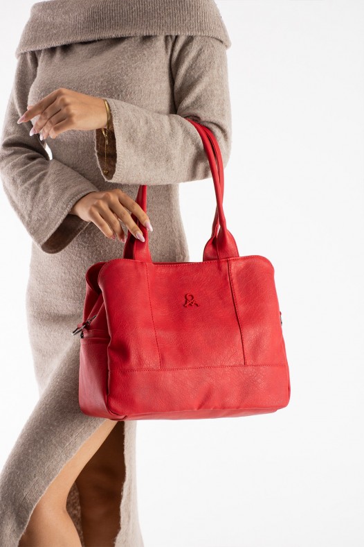 Kırmızı Orta Boy Günlük Kadın Çapraz Askılı Kol Omuz Çantası İthal Kaliteli Suni Deri Astarlı 5453