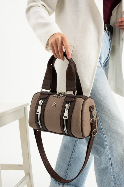 Vizon Kahverengi Orta Boy Günlük Kadın Çapraz Askılı El Omuz Çantası Lakost Deri Astarlı 5456