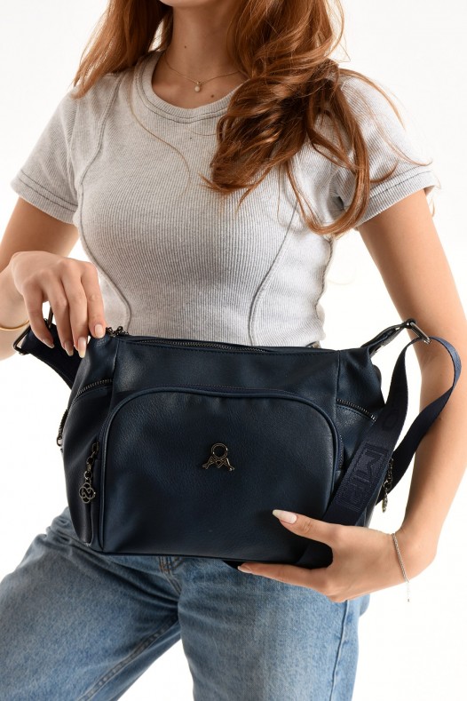Lacivert Orta Boy Günlük Kadın Çapraz Askılı Omuz Çantası İthal Kaliteli Suni Deri Astarlı 5457